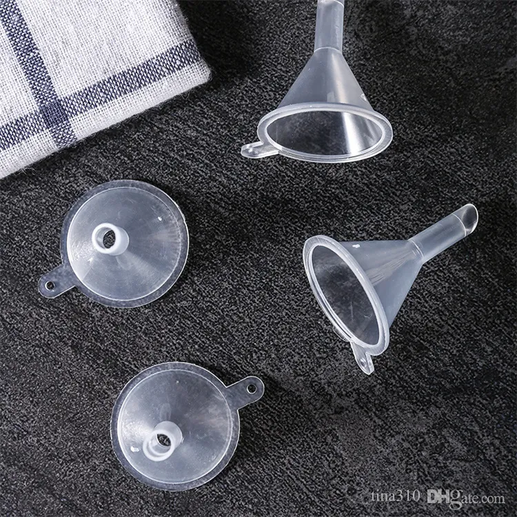 Mini Entonnoir En Solde Lot De 30 Entonnoirs En Plastique Transparent De 12 Cm De Large Pour Remplir Des Bouteilles D'eau, Grand Entonnoir Multifonction Avec Bec Long Pour Liquide, épices, Poudre, Lotion