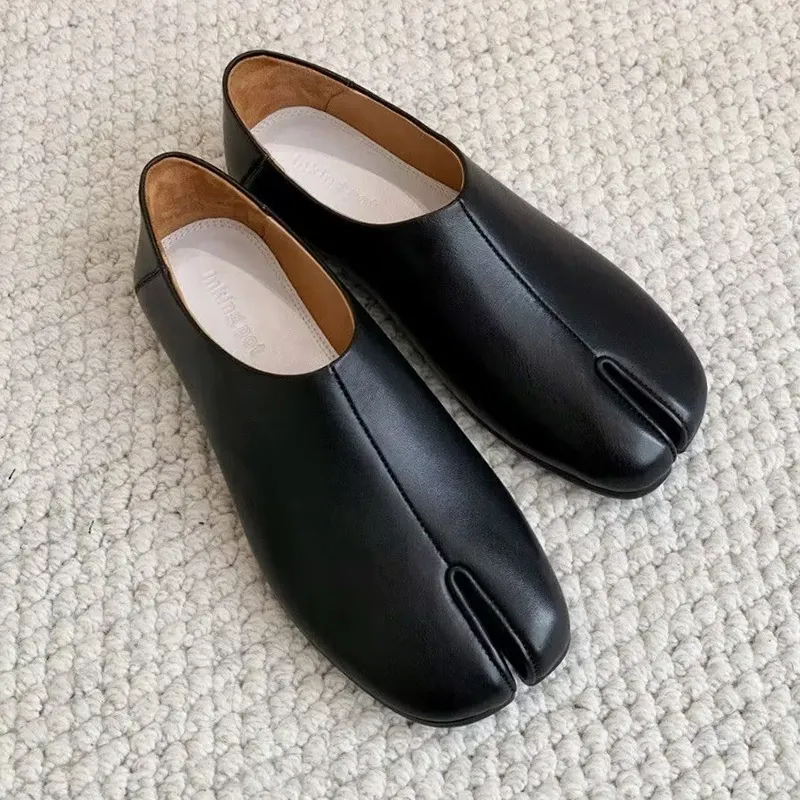 Tabi leather loafers deals