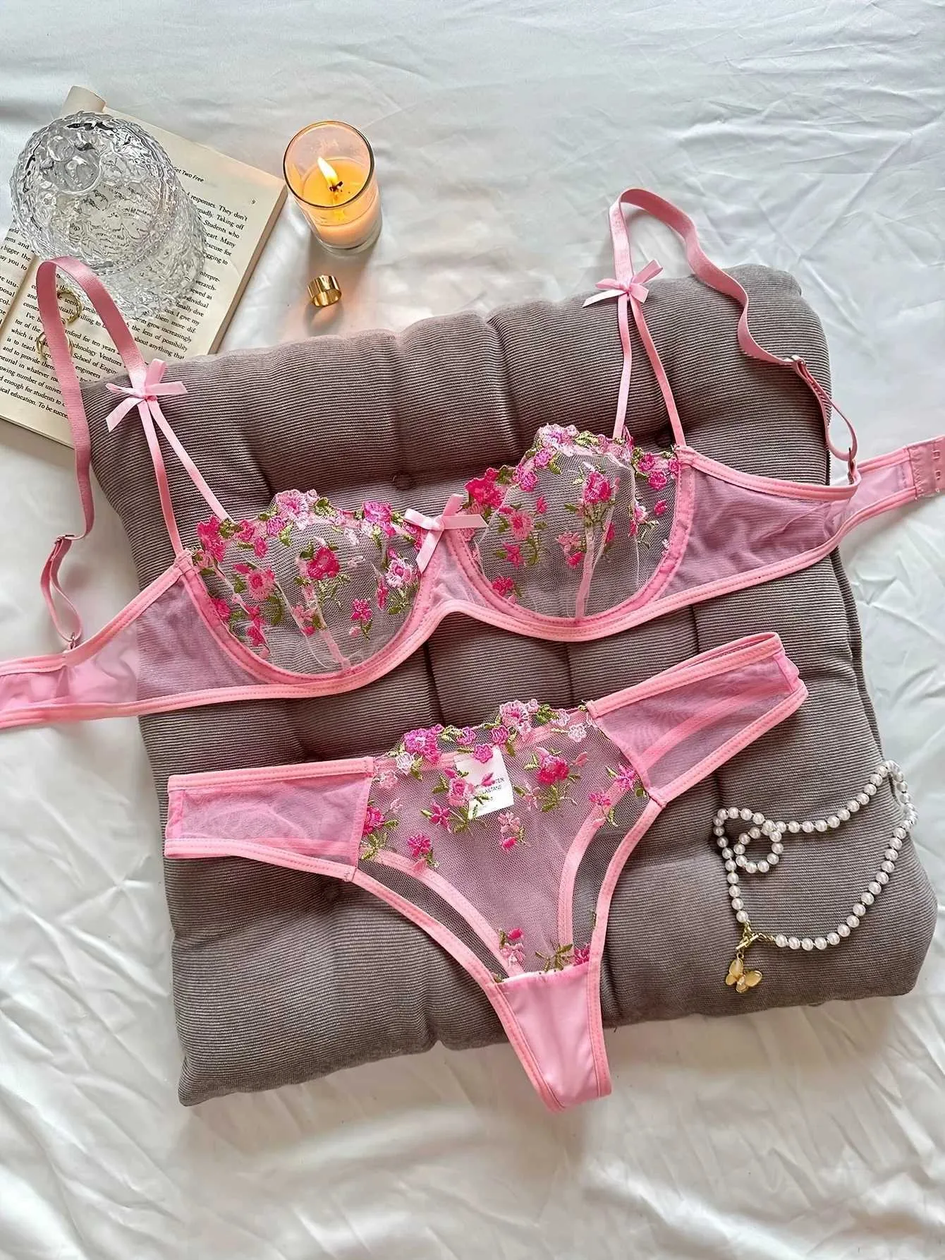beautiful sexy women lingerie 20 Best Sexy Lingerie Looks If You Need Something for V-Day main image 0
