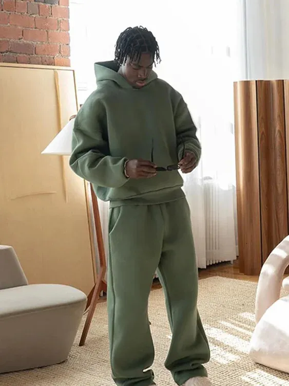 nike sweatshirt and sweatpants set men's