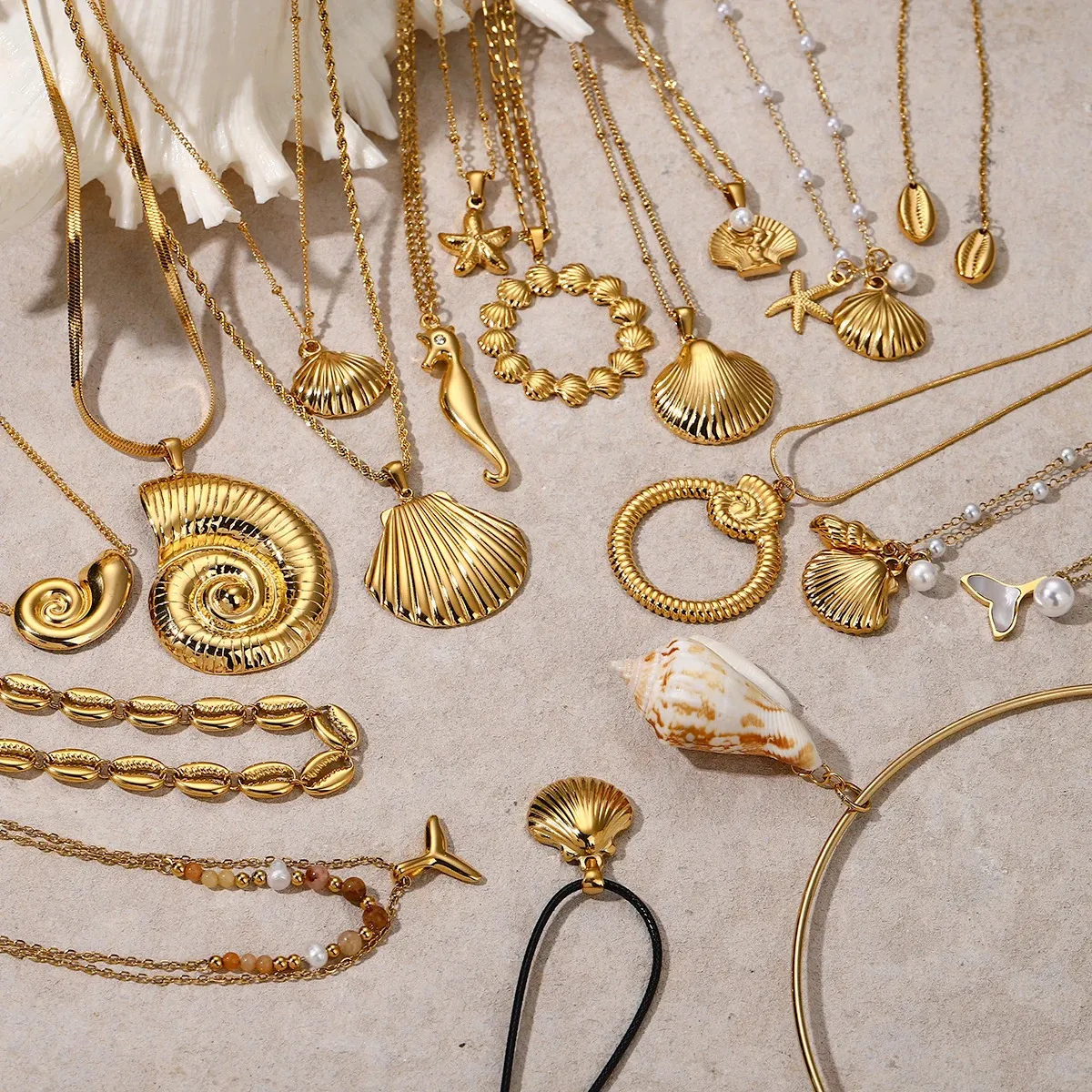 Flower Necklace Madewell Treasure Pendant Necklace Set The Best