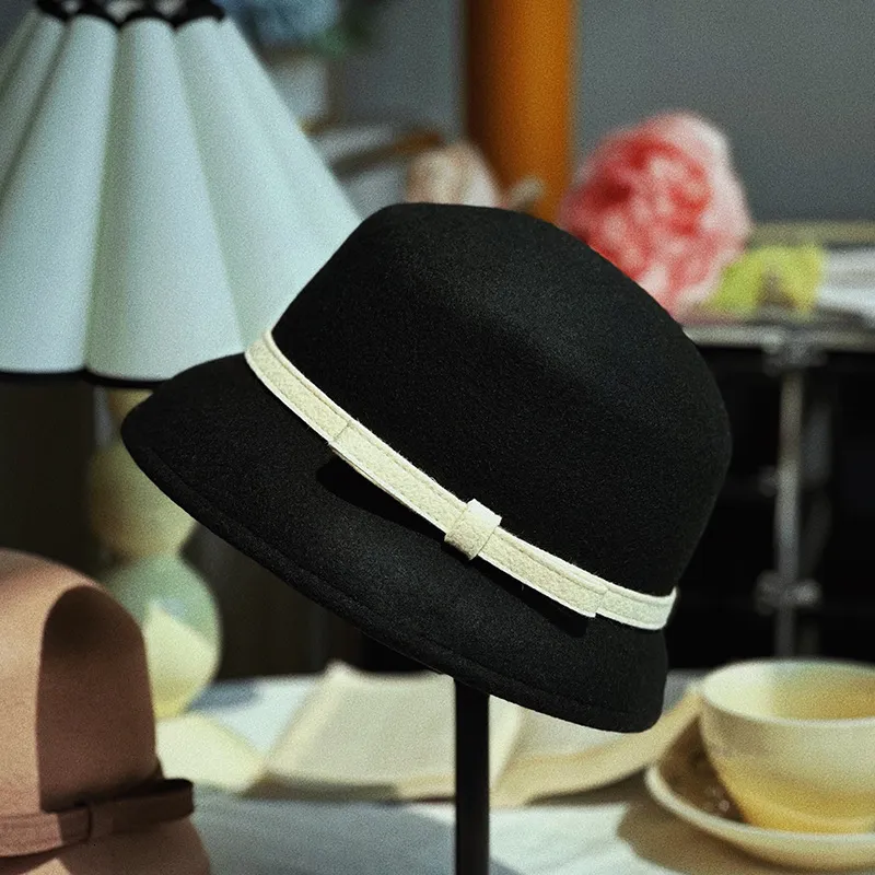 Stylish Short Brim Fisherman Hat for Women - Perfect for Autumn and Winter Basin Tweed Dress