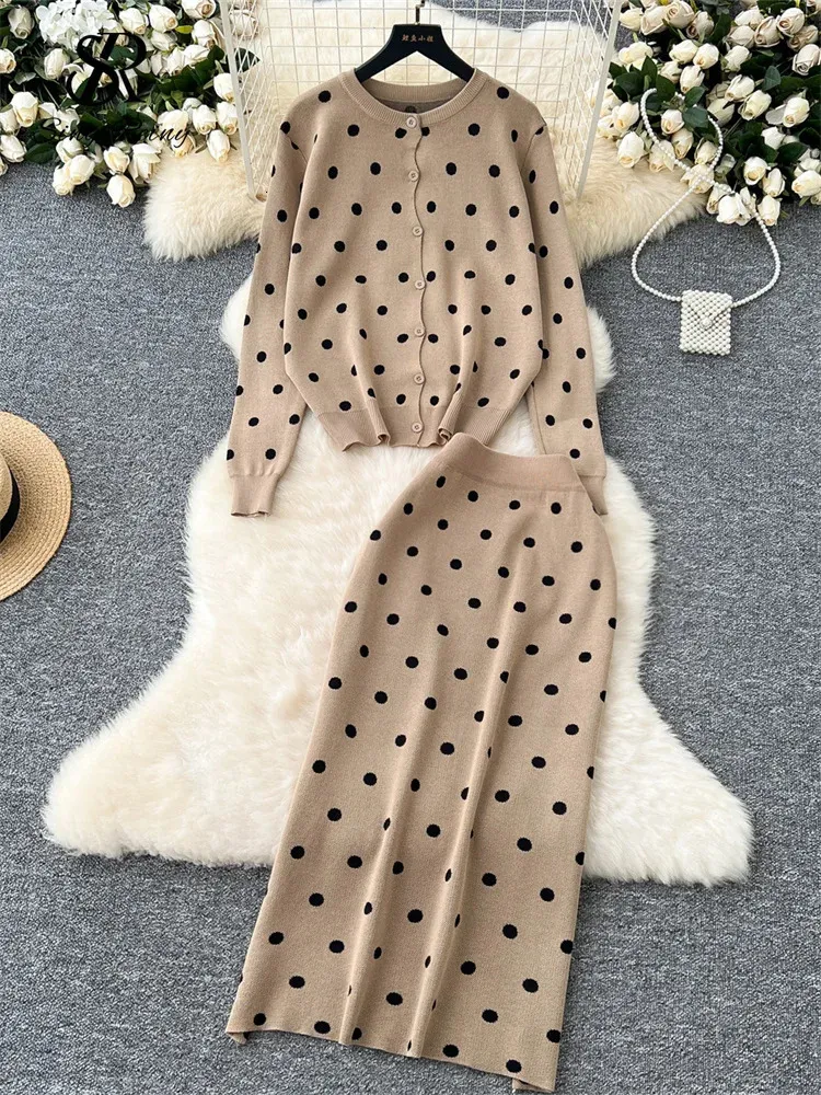 Skirt Polka Dot Cardigan Outfit White Long Black Skirt Outfit 60