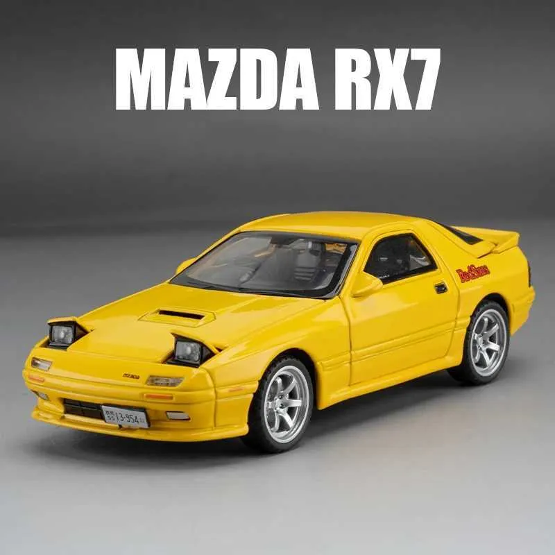 Diecast Metal Car: 1:32 Scale Sports Car Replica With From
