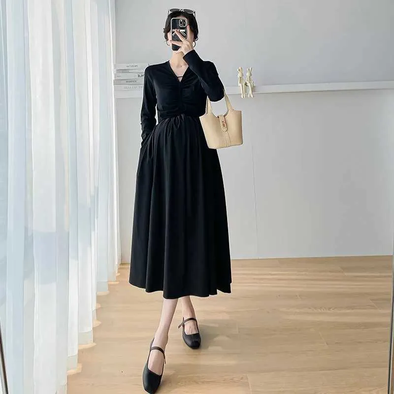 green emerald velvet dress Dorothea Maternity Evening Dress