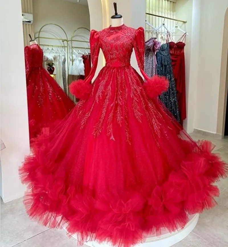Puffy Long Sleeve Prom Dress Elegant Red Quinceanera Gown With