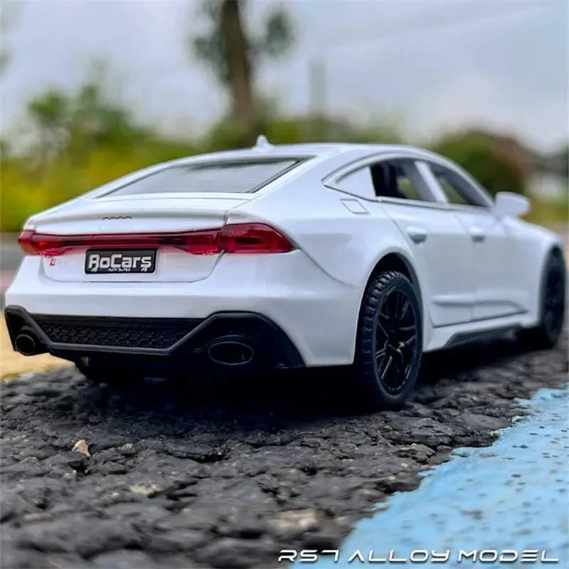 1:32 Audi RS7 Coupe Audi Rs6 Alloy Die Casting And Toy Car Metal 