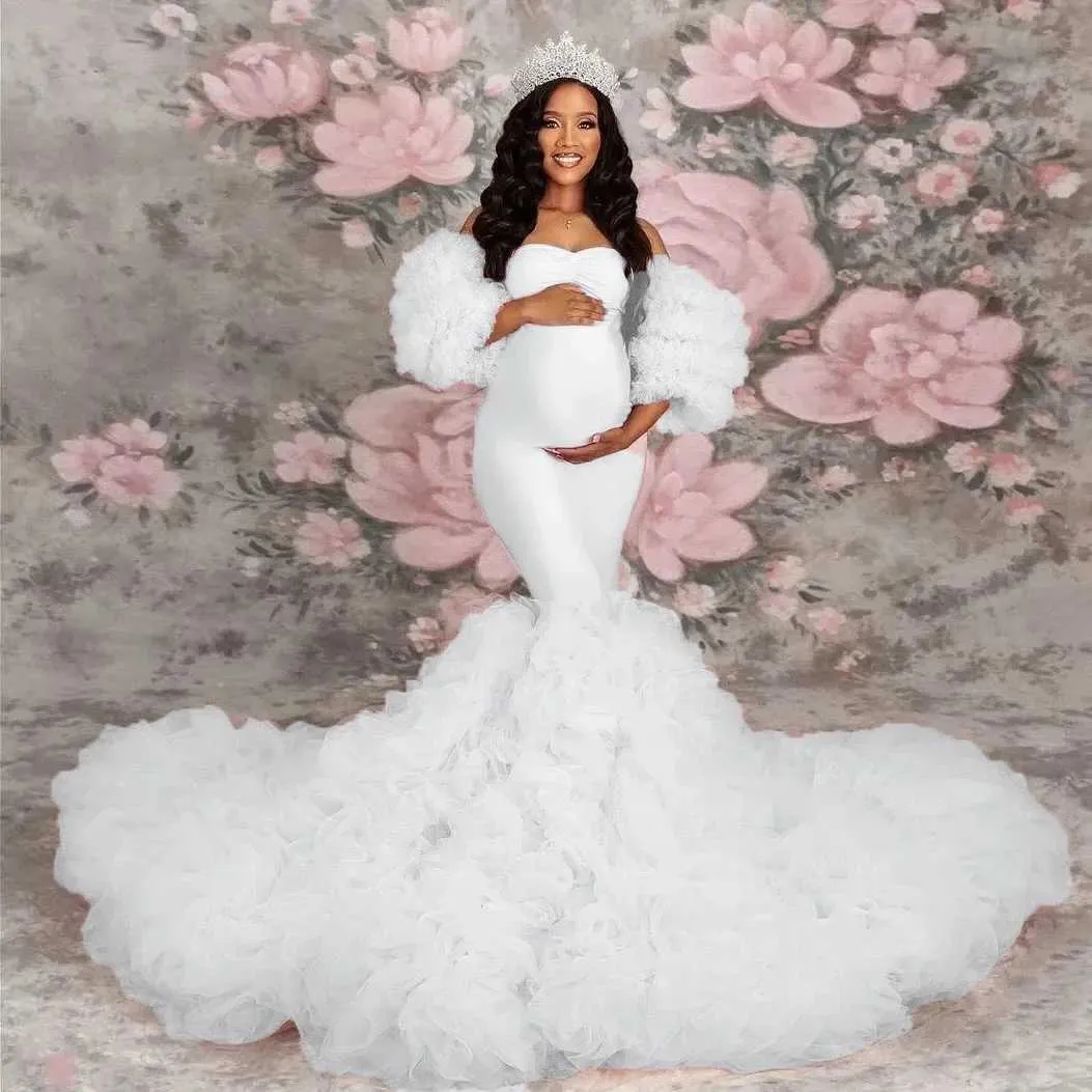 mermaid dress for pregnant White Lace Maternity Wedding Dress, White / XL 34.6 25.2 Momyknows Chic Dark Blue Bodycon