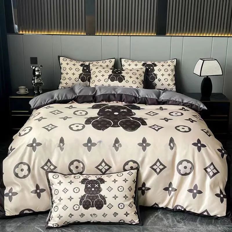 Fashion Bedding Set White Green Double Bed Linens Nordic Duvet Cover Pillowcase Queen Size Flat Sheet Classic Grid Kids Winter