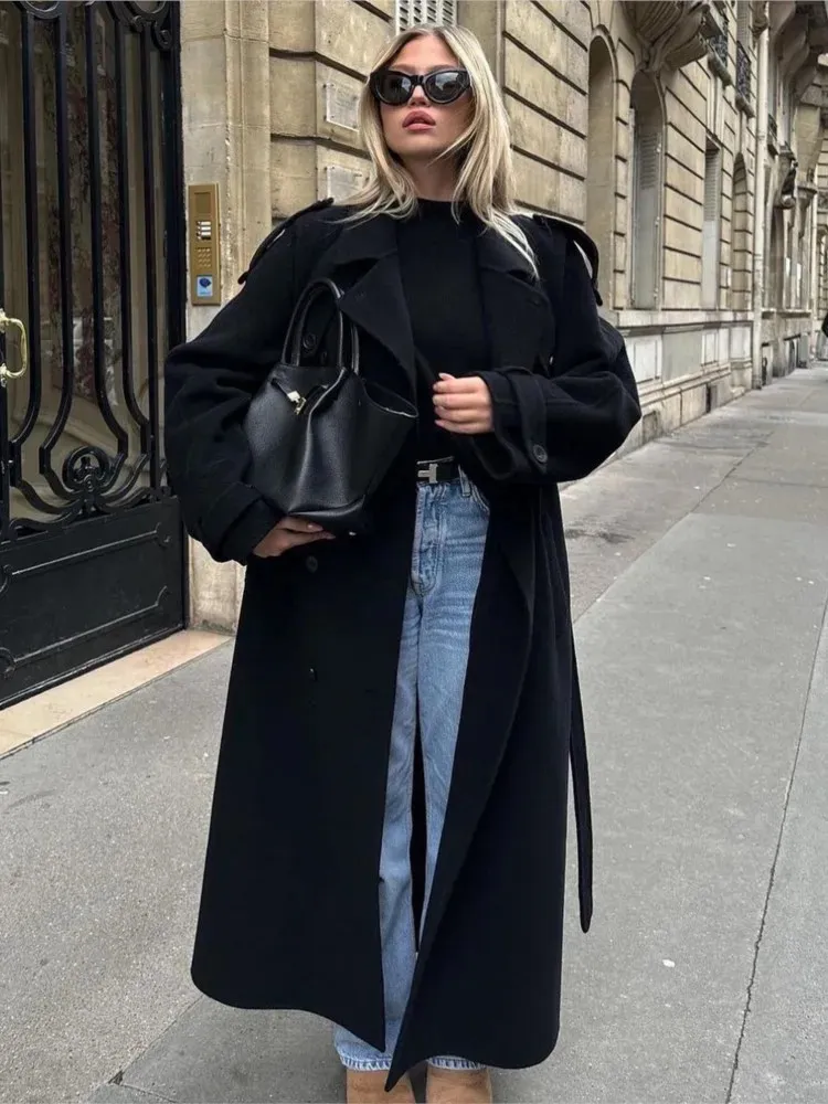 Petite Veste Noire Charlotte Russe – Manteau D'hiver élégant Ceinturé – Taille S