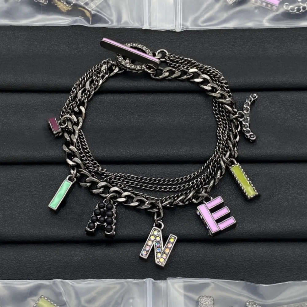 Orecchini Di Collana Lettere Borchie Di Lusso Set Donne Oro, Argento, Oro Rosa Gioielli Firmati Da 14,4 € | DHgate