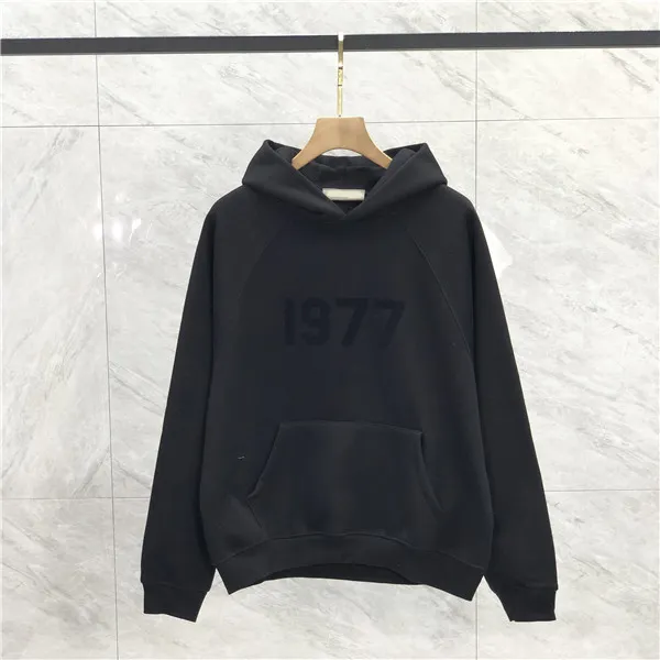 Erkek Hoodie Tasarımcı Siyah 1977 Giyim Hoodys Çiftler Sweatshirtler En kaliteli kazak kazakları Kadın Hoodie Kış Büyük Boy