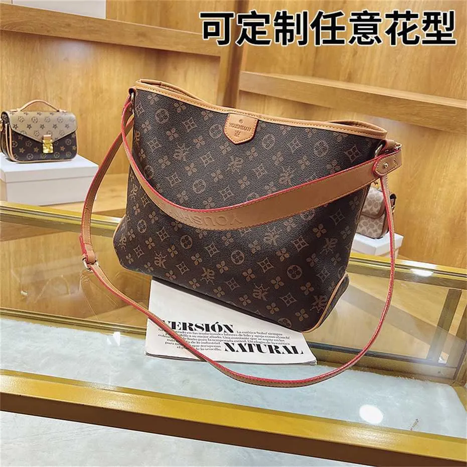 2023 New Small Fashion Chain Versatile One Shoulder Crossbody Premium Women's Bag Cheap Outlet 50% Off