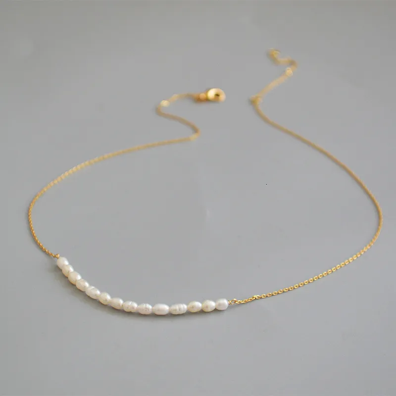 Hänghalsband mässing med 18k guld naturlig riktig pärlhalsband wowen smycken party designer t visa runway klänning japan koreansk mode 230831
