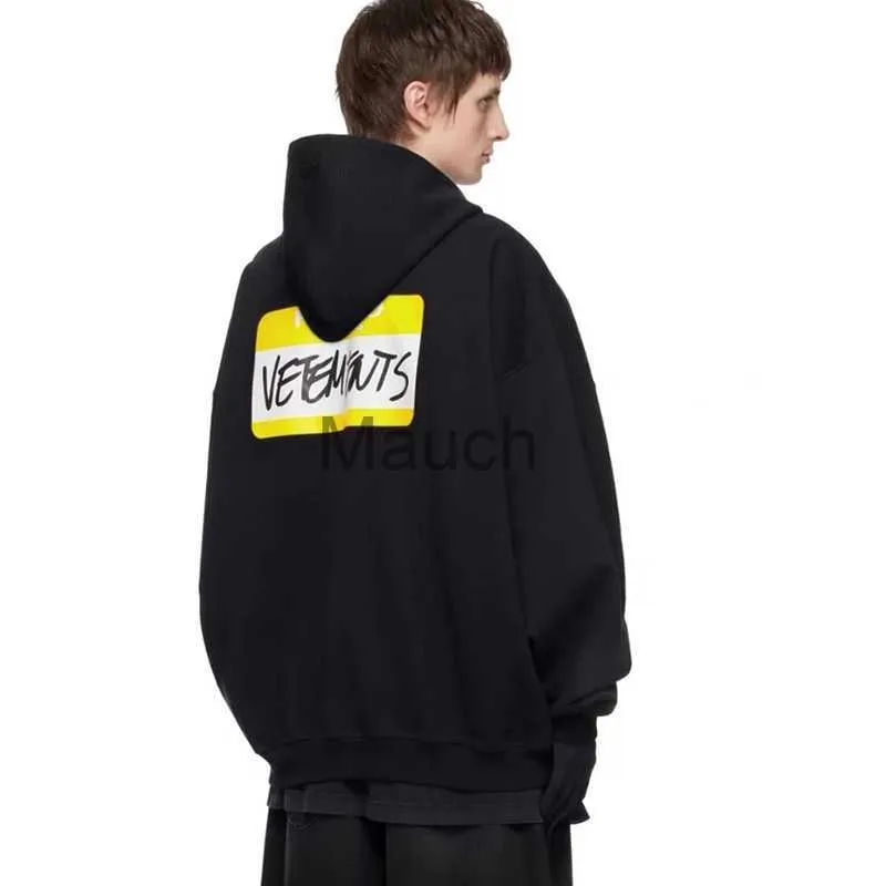 VETEMENTS ヴェトモン 21AW HELLO My Name Is クルーネック