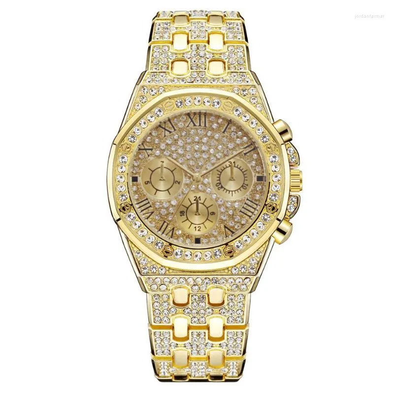 Нарученные часы SMVP Мужчины смотрят Iced Out Watch Fashion Luxury Diamond For Man Hip Hop Quartz Relogio Masculino Gift Drop