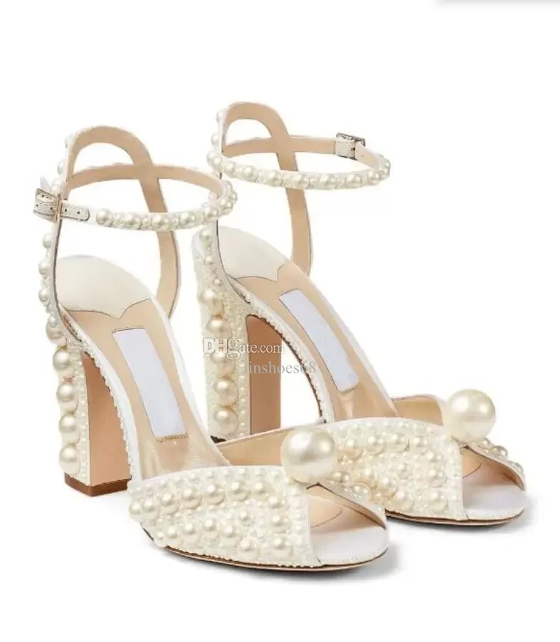 Designer Femmes Sandales Mode Talons Décoration de perles Chaussures à talons hauts de qualité supérieure sexy chaussures de robe de mariée confortablesEU35-42 avec des sacs à poussière de boîte