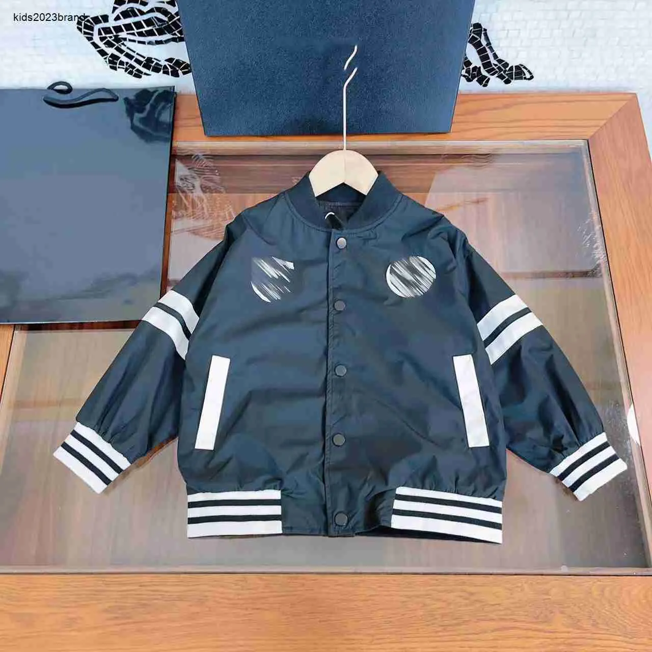 Manteaux à fermeture éclair pour enfants, veste de mode pour enfants, taille 100-150 CM, badge brodé, décoration, uniforme de baseball pour bébé, Aug30