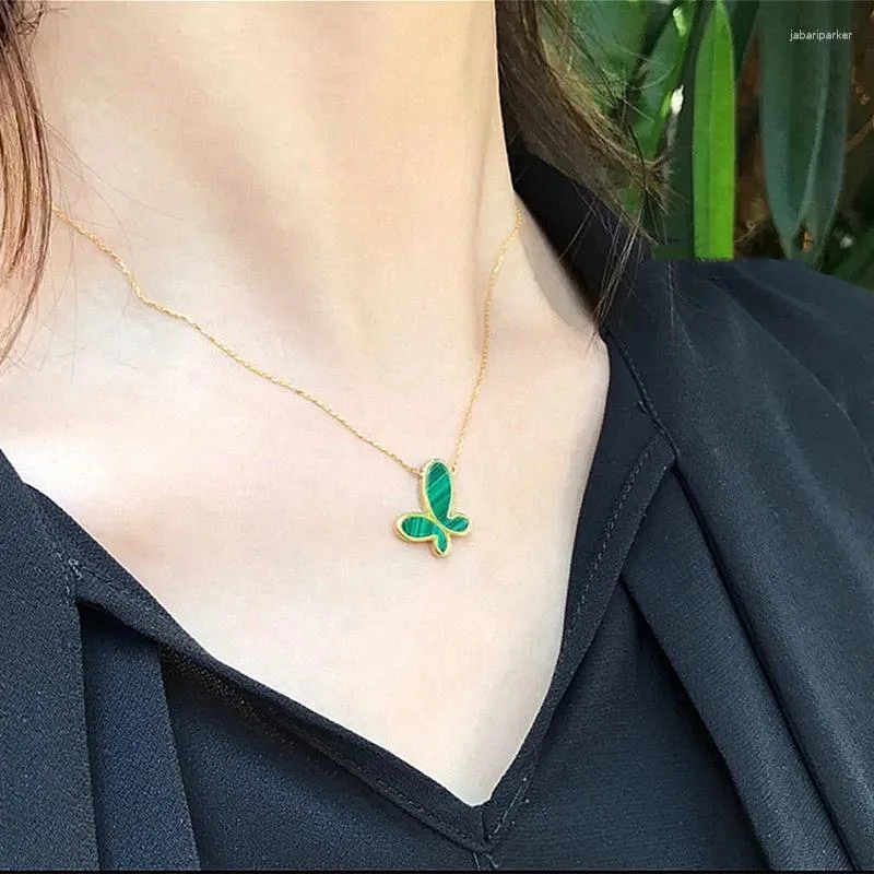 Collane con ciondolo 2023 Collana con farfalla verde alla moda per donna Gioielli con conchiglia e girocollo con catena clavicola