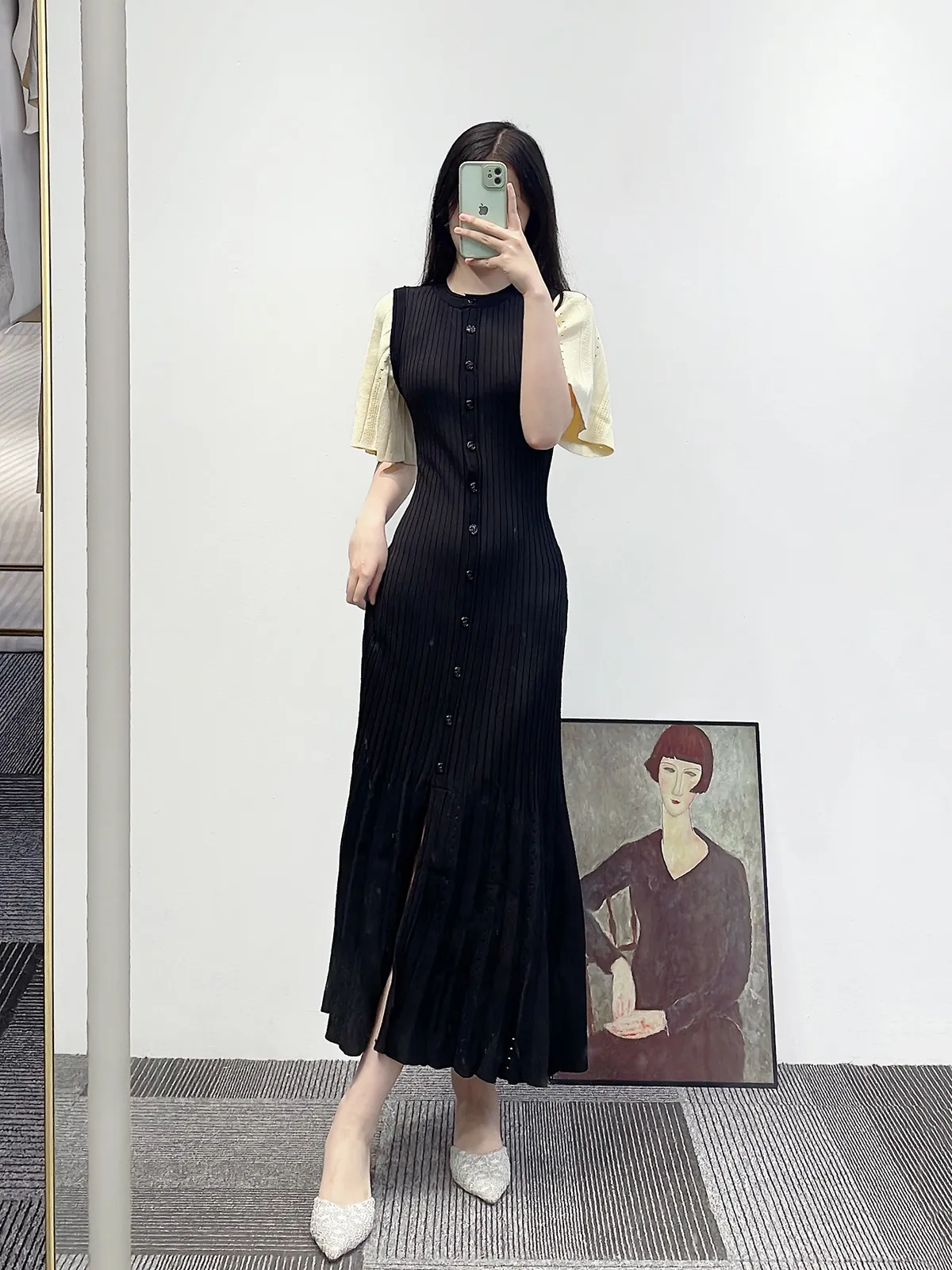 【海外限定】Sandroワンピース☆Ruffle-Hem Round-Neck Knitted Fishtail Knit Ribbed Midi Dress With Hollow Ruffle Edge In