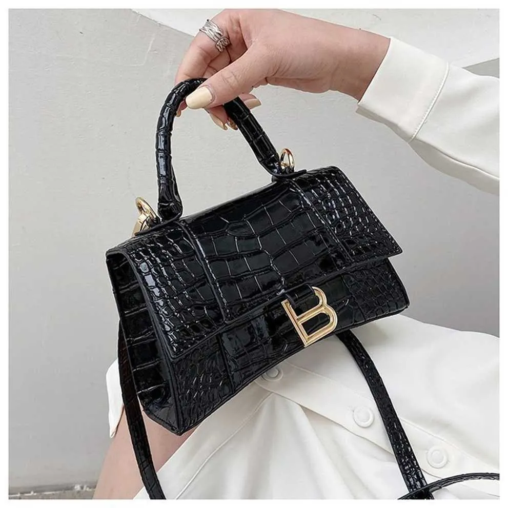 Spring and summer new cross-body portable fashion Korean mini square bag women's small fragrance 50% Off Outlet Store