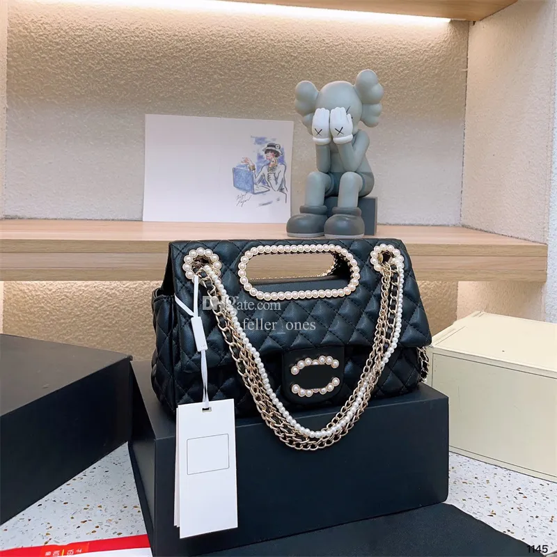 Fashion Women handbag luxury brand designer shoulder bag chain high-quality lambskin and metal hardware Crossbody bags will never fade wallet with box