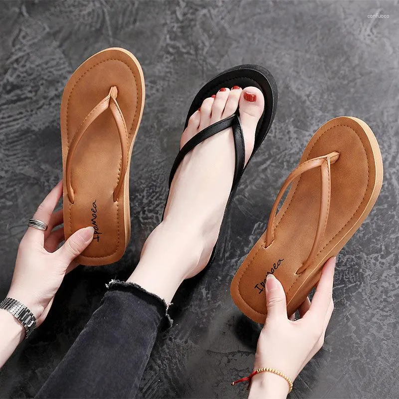 Slippers Женщины платформы летние высокие каблуки сладкий пляж Fip Flops Slpeper Shoes Sandal