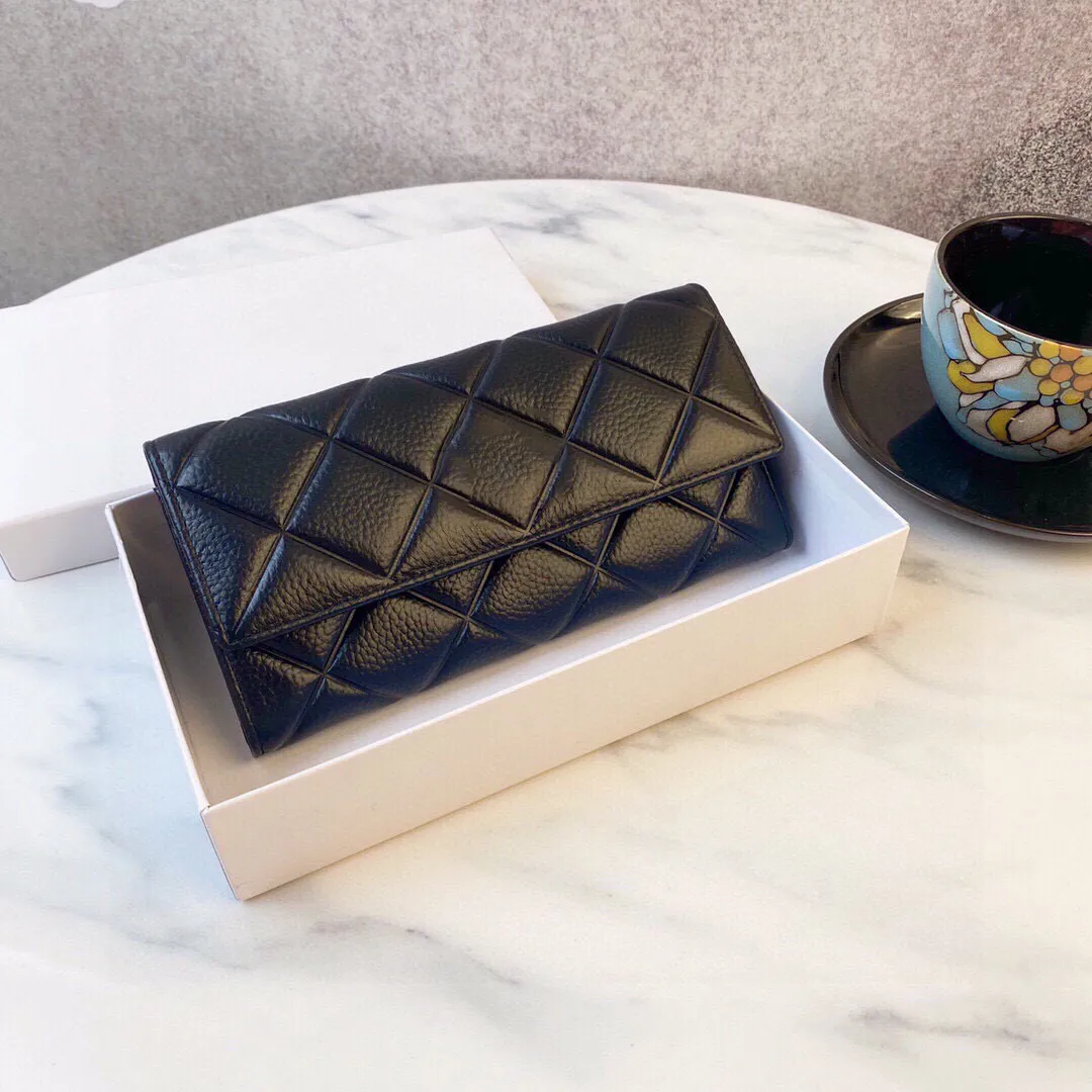 Women's wallet storage bag high-end brand leather diamond pattern high-end atmospheric black temperament model 19 * 10