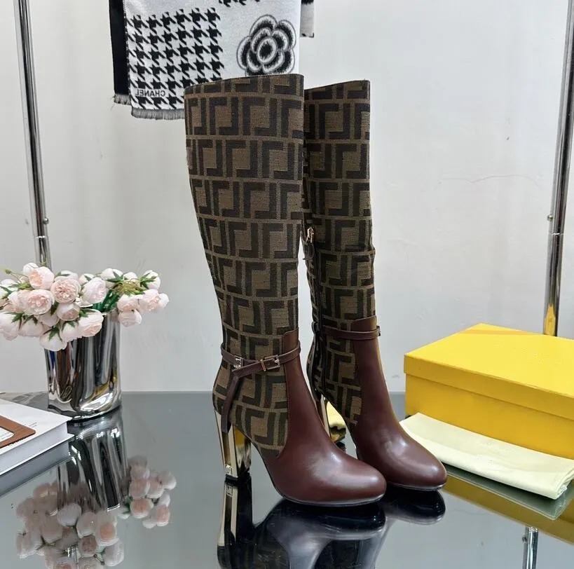Ultime scarpe lunghe a botte da donna top in pelle top in stoffa tacchi alti punta rotonda scarpe in vera pelle cerniera laterale abito