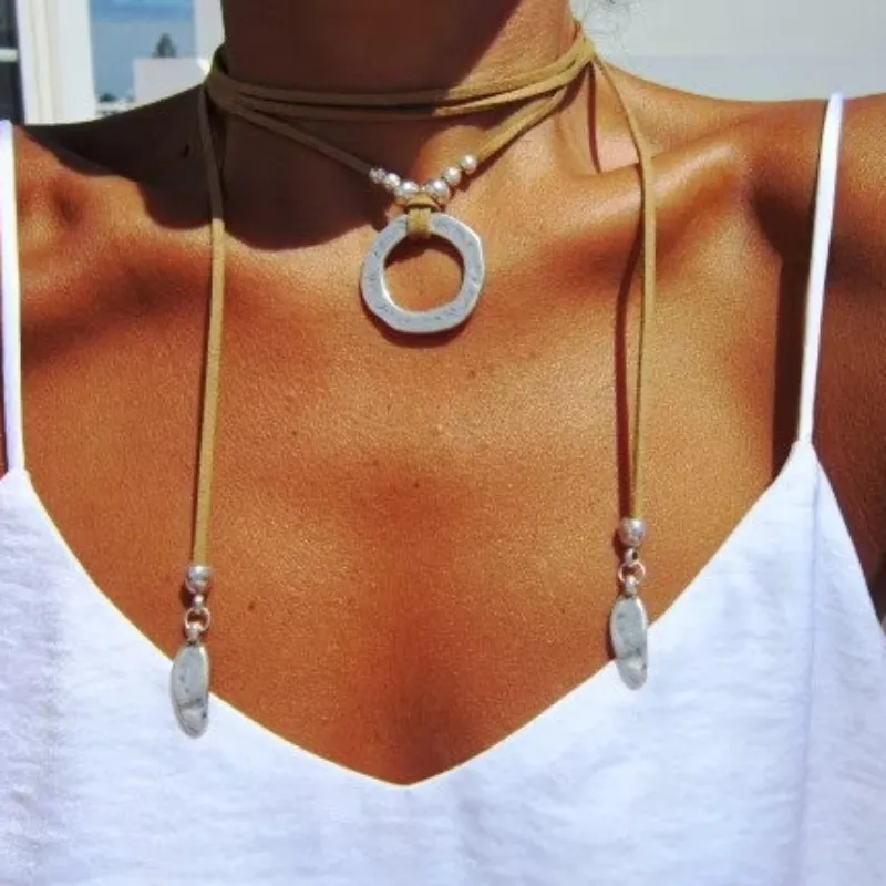 Collares colgantes estilo étnico cuentas de círculo bohemio de múltiples capas para mujeres cuerda de cuero retro literaria joyería de vacaciones 230831