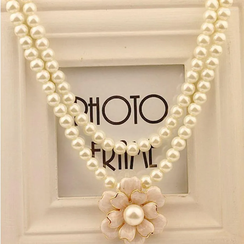 Pendant Necklaces Fashion Pearl Necklace Short Section Of Female Korean Daisy Small Fresh Sweet Camellia Flowers Clavicle Jewelry