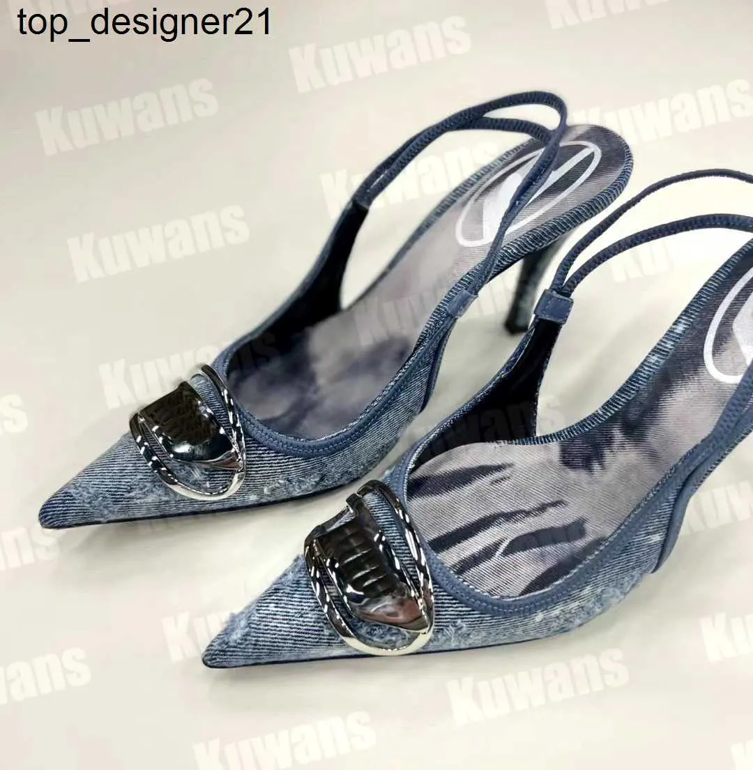 2023SS Yeni D-Venus Denim Topuklu Slingback Kadın Sandalet Pompaları D Kittie Canvas D Venus Beach Yaz Lüks Tasarımcı Kadın Yüksek Topuk