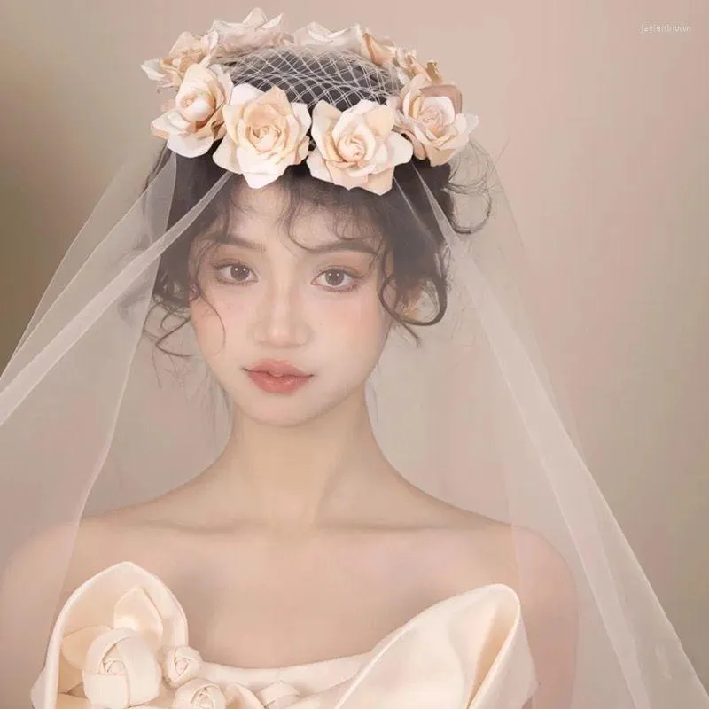 Nakrycia głowy wiatrowa kwiat Bride Mesh Garland Mori Eleganckie długie zasłonę Wedding Hair Akcesoria