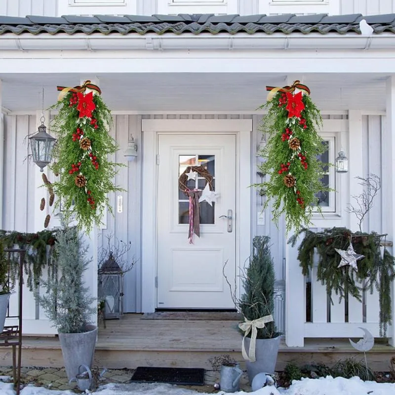 Fiori decorativi Ghirlanda per porta di Natale Pianta verde Ciondolo con ago di pino Vacanza Casa Appeso a parete Vite di simulazione fai da te