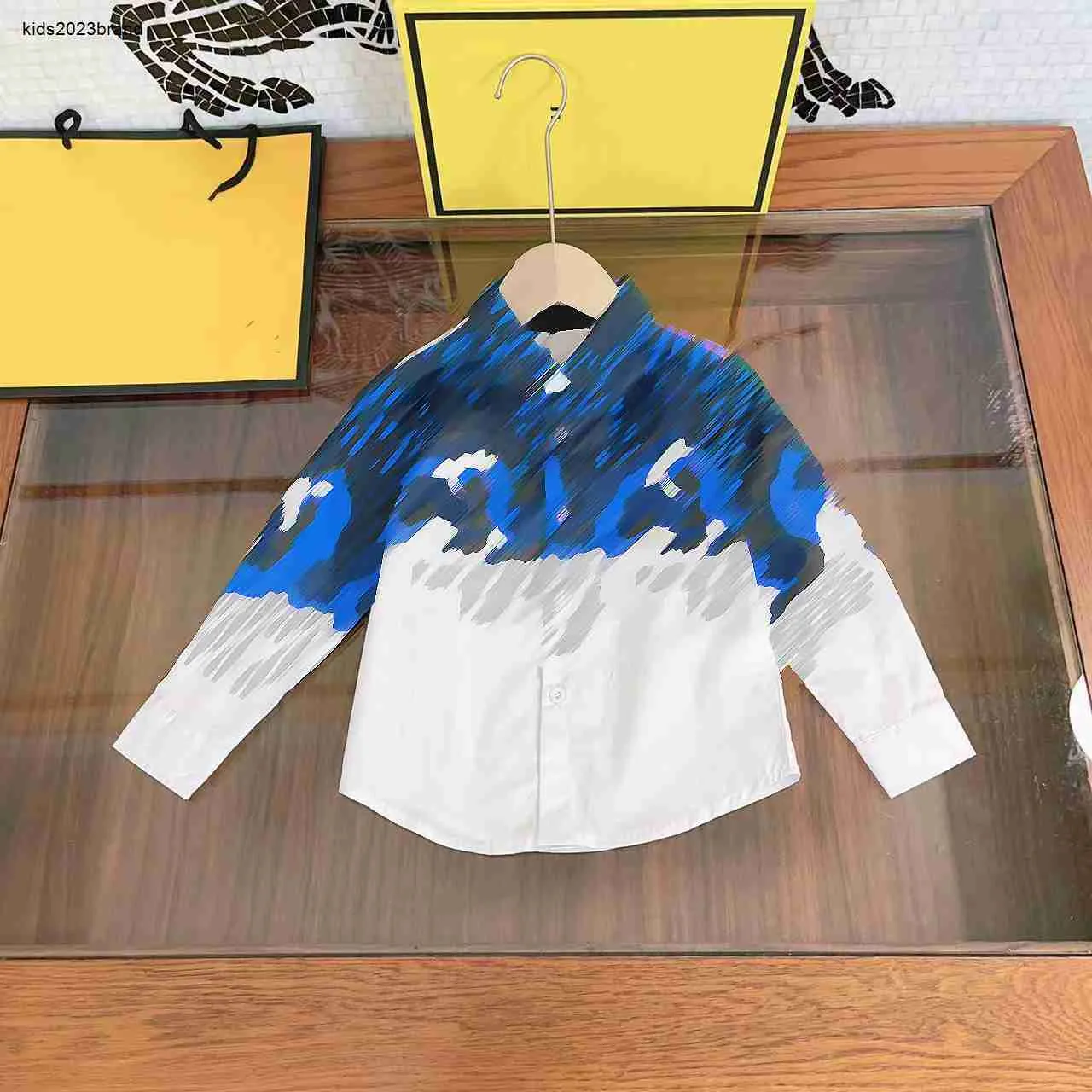 designer Baby Autumn clothing lapel Shirt fashion SIZE 110-160 CM Kids top Contrast stitching design Child Blouses Aug30