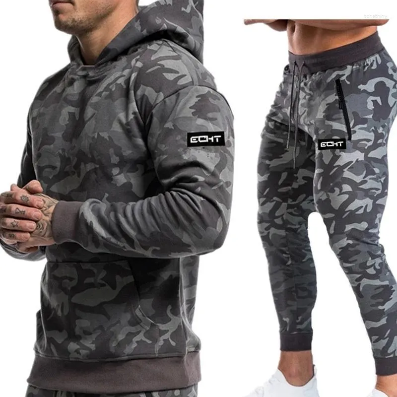 Survêtements pour hommes 2023 Costumes de sport Ensembles Marque Fitness Automne Manches longues Sweats à capuche de camouflage Pantalon Gymnases Courir Sportswear Costume