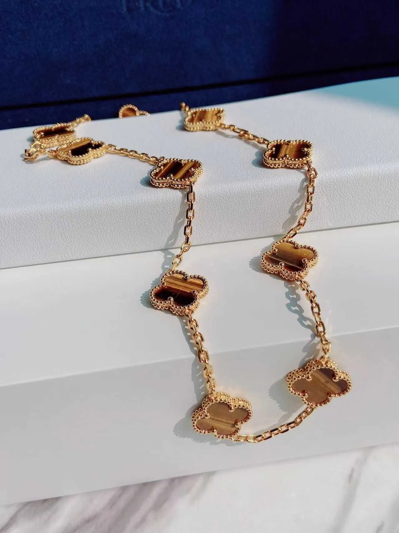 Mode luxe 4/Klavertje Vier V Goud Dikke Vergulde 18K Rose Tijgeroog Steen Tien Bloemen Ketting met Vier Gras Dubbelzijdige Lucky Neck met logo en doos