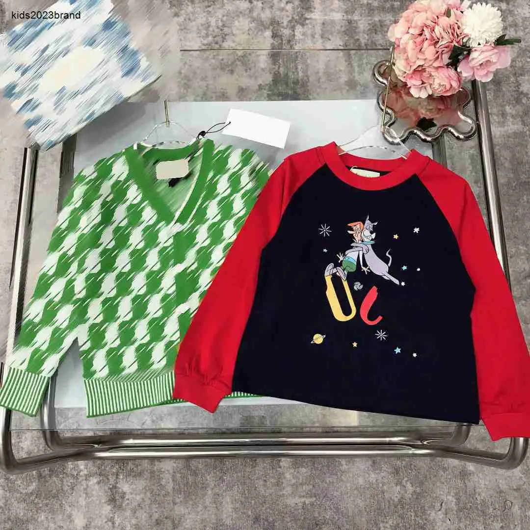 Cardigan pour enfants, pull de printemps pour bébé, taille 100-150 CM, 2 pièces, T-shirt à manches longues imprimé à motifs de vaisseau spatial et tricot à col en V Aug30
