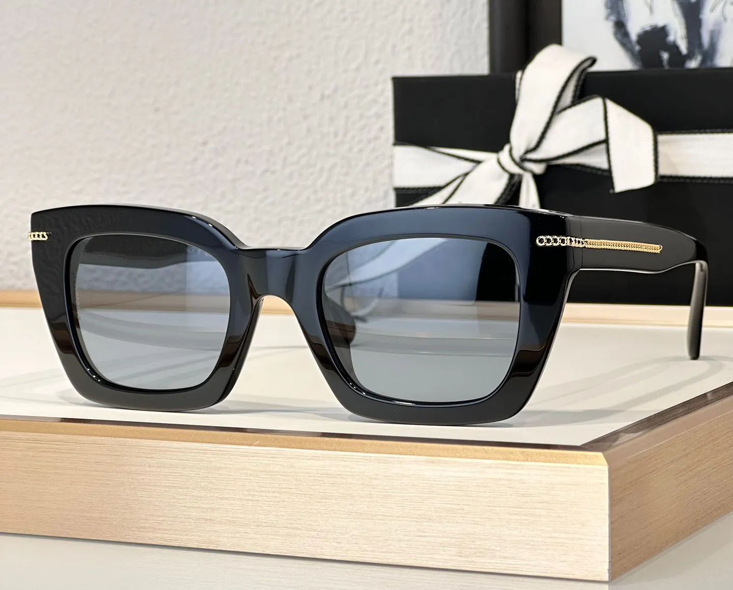 Elegant Women's Square Sunglasses: Classic Vintage Polarized Acetate  Shades, UV Protection, Designer Style Case Summer Essential