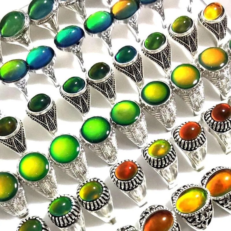 Cluster Ringen 20/50 stuks Man Vrouw Kleur Veranderen Mood Ring Emotionele Temperatuurgevoelige Geglazuurde Mannelijke Vrouwelijke Fashon Bagues Sieraden