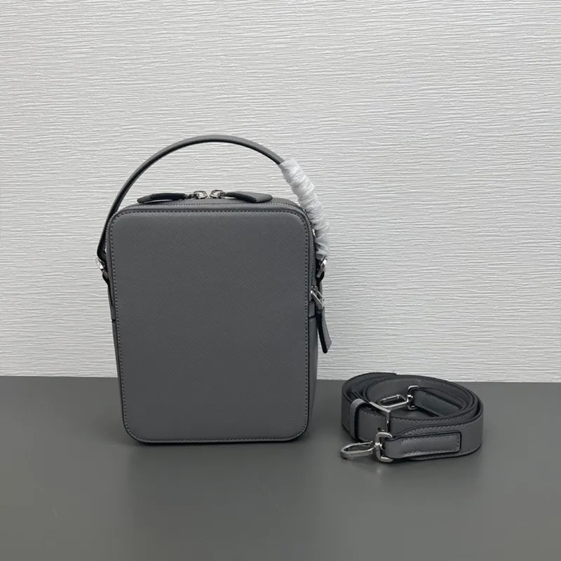 Дизайнерская маленькая квадратная сумка с узором в стиле ретро и металлическими буквами, сумка через плечо на одно плечо, вертикальная версия, сумка для камеры мобильного телефона