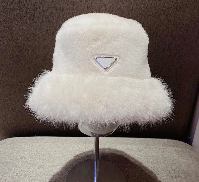 Winter Fur Bucket Hat For Women 2023 New Designer Fashion  display picture 1