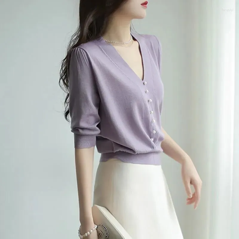 Pulls pour femmes Summer Mage Doux Vent Violet Pull tricoté Élégant Col en V Perle Bouton Demi Manches Haut Lâche Casual Dames Pull