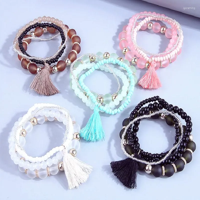 Charm Armbänder 4 Teile/satz Quaste Perlen Armband Set Sommer Candy Farbe Harz MaBeaded Armreifen Für Frauen Mädchen Modeschmuck