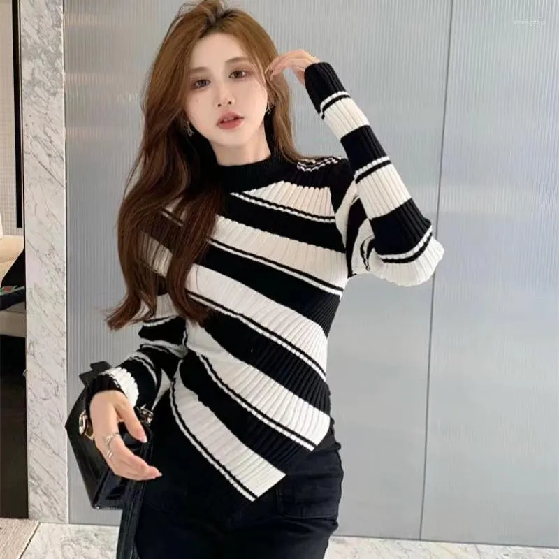 Swetery damskie Mocny szyję szyk szyk czarny biały w paski dzianinowy sweter długi rękaw szczupły pullover leniwy styl żeńskie bluzki