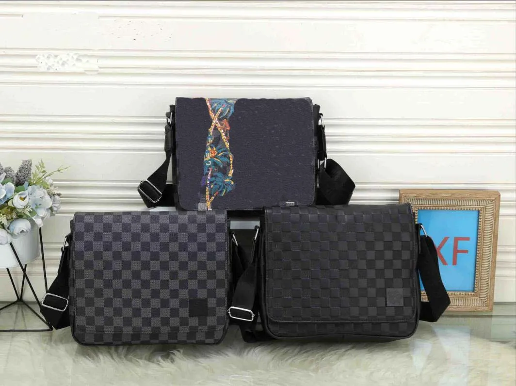 Luxurys Designers Mens Shoulder Bags Man Pu Leather Briefcases Fashion Bag Messenger Bagss Sacoche Pouch Handbag Bolsas Messenger Bag Wedding Dress Crossbody Bag From 28 53 DHgate