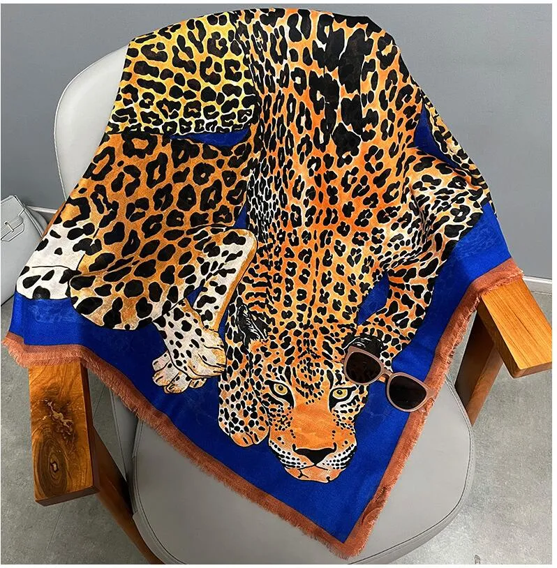 Eşarp Erkekler ve Kadınlar Büyük Boy Şalları Acquves Tasarımcı Leopar Baskı Dizisi Şal Kalınlaştırılmış Kare Eşarp Sıcak Pamuk Keten Şal 130x130cm