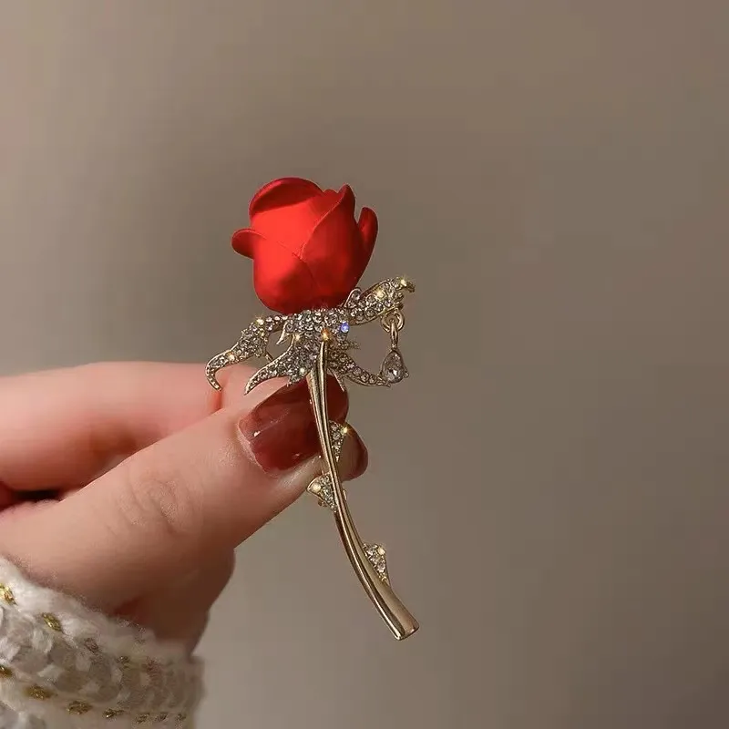 Broche de tulipa rosa para mulheres, belo design, elegante, corsage, moda, broche, vestido, luxo, zircão, joias, acessórios, presentes de festa, atacado ymbr001