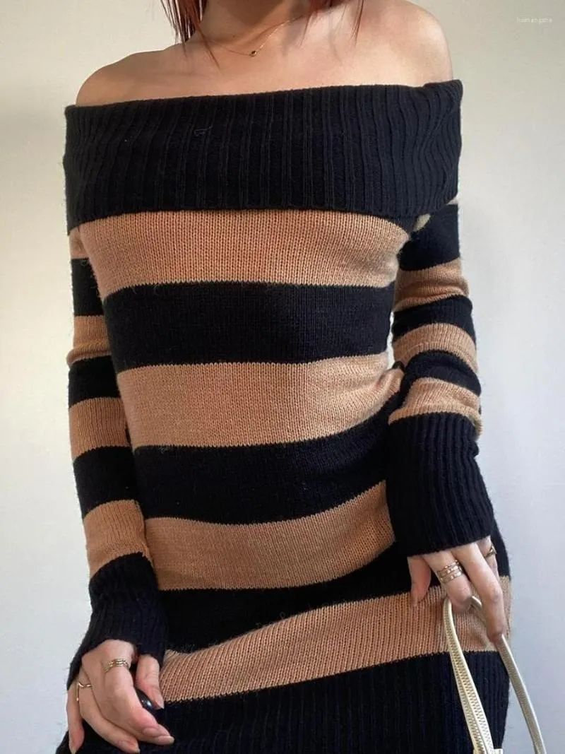 Abiti casual da donna con spalle scoperte abito in maglia a righe manica lunga aderente mini maglione Y2k sexy primavera autunno streetwear gotico
