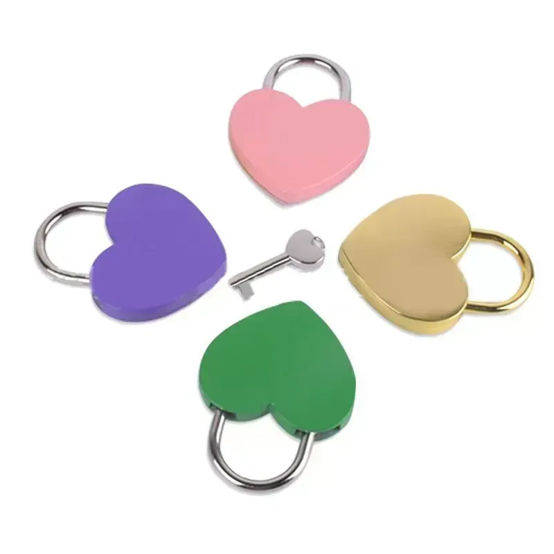 Heart Shaped Concentric Lock Metal Mulitcolor Key Padlock Gym Toolkit Package Door Locks Building Supplies 45*58*8MM